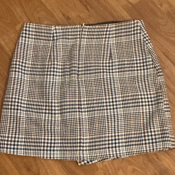 River Island Plaid Mini Skirt + US size 8/UK 12 - Picture 2 of 2